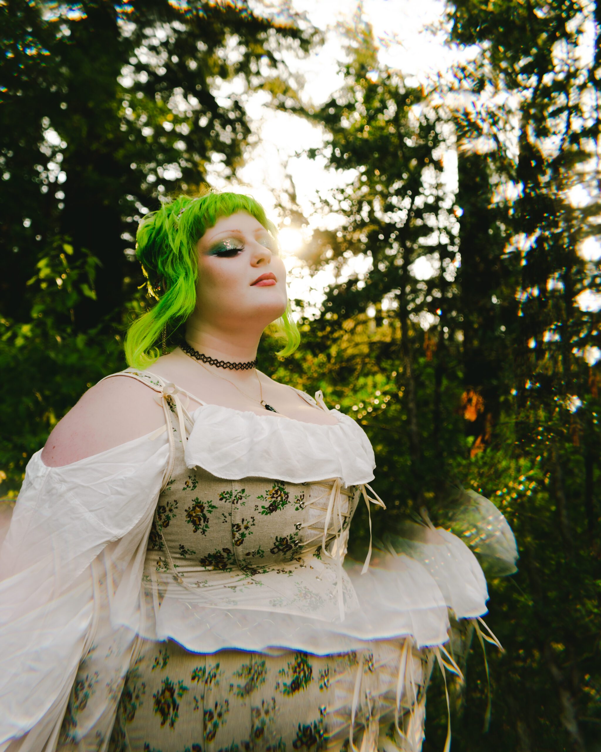 Outdoor photography at golden hour in beautiful hoyt arboretum portland by mewphotovideo