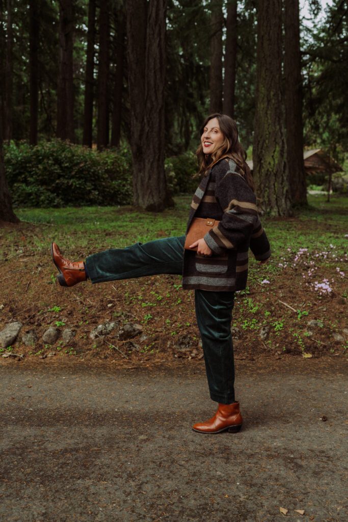 Updated your brand photos for creative entrepreneurs in portland oregon. Fall photoshoot inspo