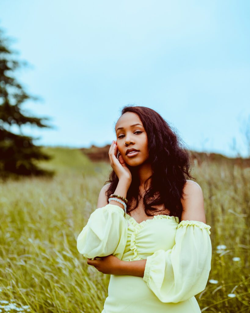 Summer portrait photography beautiful green dress outdoor photoshoot portland